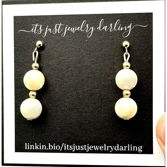 Womens Earrings 14K Yellow Gold Mother of Pearl Bead Pierced Gift Idea for Her - Picture 3 of 5